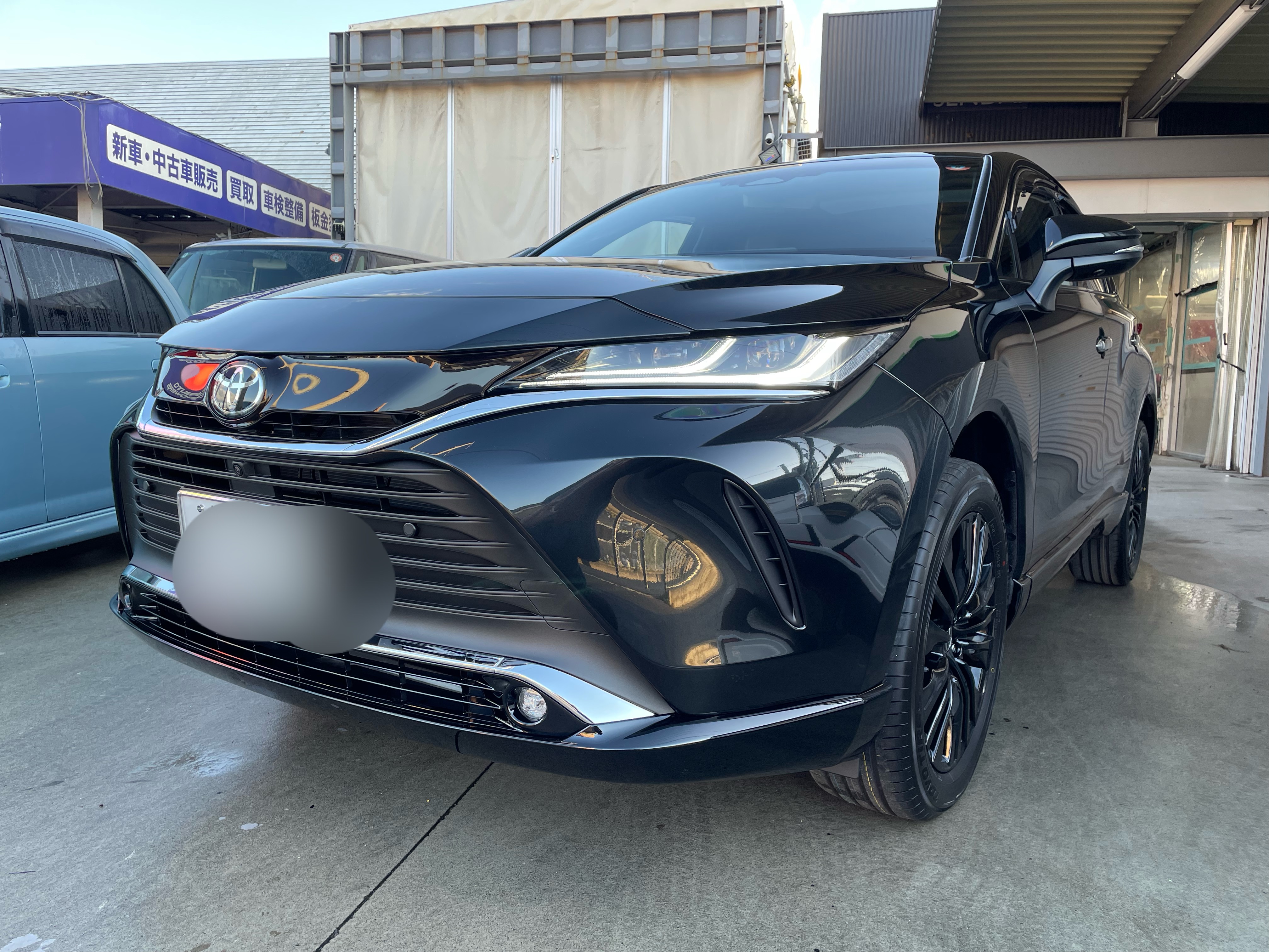 TOYOTA  ハリアー　新規様　WF-ZAN ウィンドガラス撥水　ヘッドライトPPF 下廻り防錆塗装